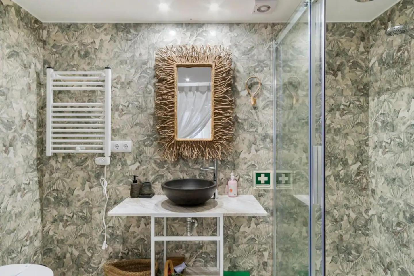 Casa Velhinha - Design, Culture And Comfort In Гімарайнш Екстер'єр фото